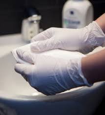 gants jetables en vinyl sur Carnoules près de Callas