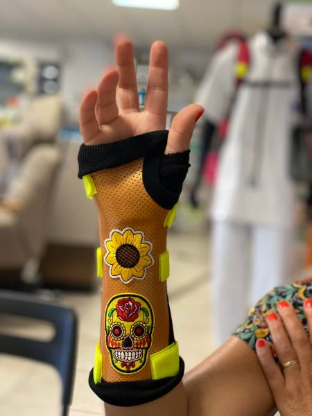 Attelle thermo moulée sur mesure pour adultes et enfants sur Solliès-Pont dans le Var près de Hyeres