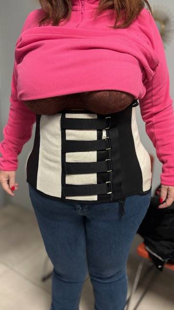 Soulagez votre mal de dos avec un corset sur mesure