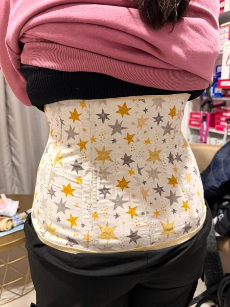 Maintien du dos avec ceinture lombaire sur mesure