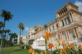 Hôpital San Salvadour de l'AP-HP à Hyères près de Toulon