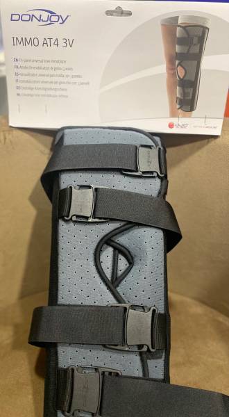 Attelle du genou pour immobilisation totale en pré ou post-op