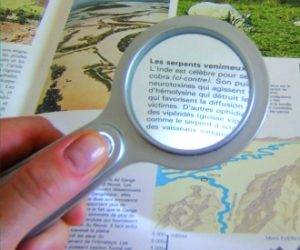 loupe éclairante économique sur Sollies-Pont près d' Evenos