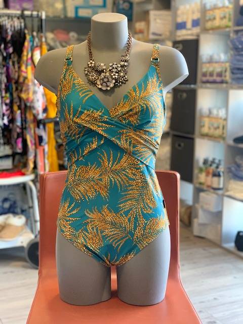 maillot de bain amincissant et sculptant zéro défaut dans le Var