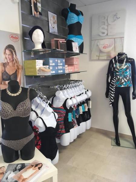 Un maintien parfait pour ses maillots de bain