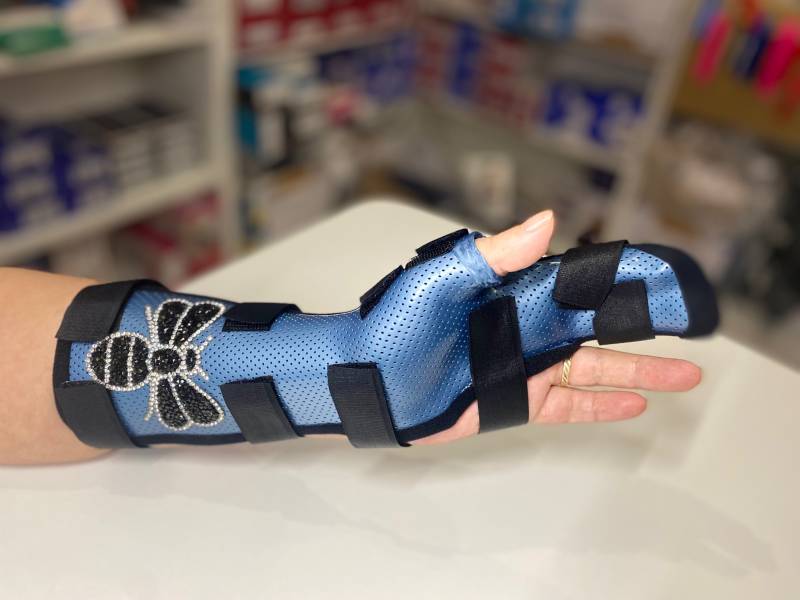 immobilisation doigt et poignet sur Toulon près de Bandol