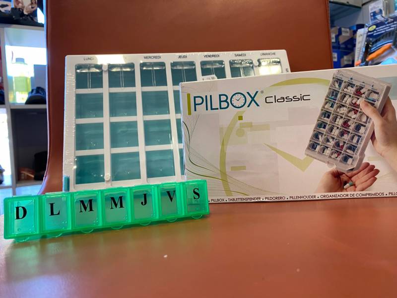 pilulier hebdomadaire grand format dans le var