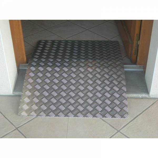 rampe de seuil en aluminium pour baies vitrées sur toulon, la garde, la valette du var, la crau, le pradet