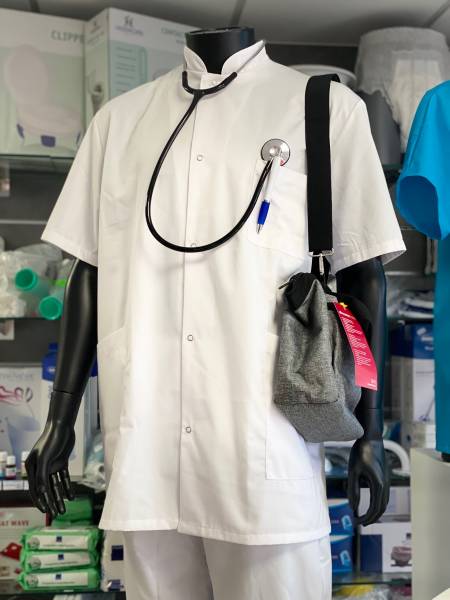 Vêtement professionnel de santé (et de beauté) sur Carnoules près de Collobrières