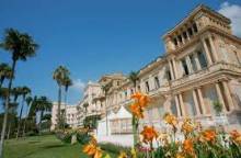 Hôpital San Salvadour de l'AP-HP à Hyères près de Toulon